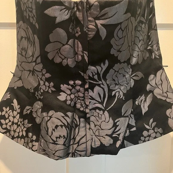White House Black Market Sexy Black & Gray Floral Corset Bustier - Picture 5 of 8